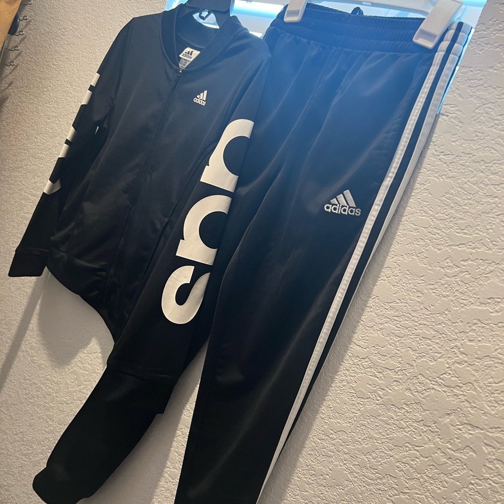 Adidas Kids tracksuit size Large
